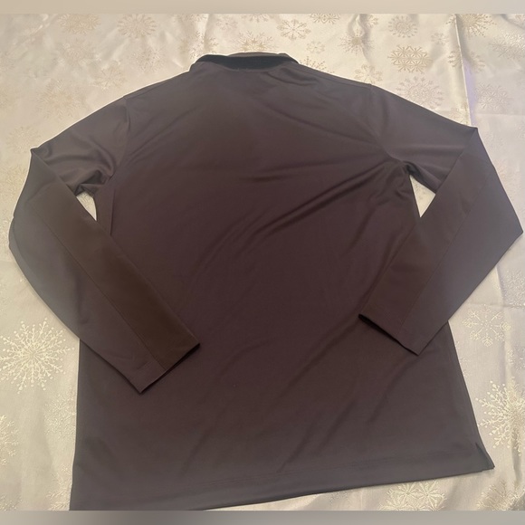 Nike Golf Mens brown, long sleeve polo with enforced sleeves. Medium - Picture 6 of 6